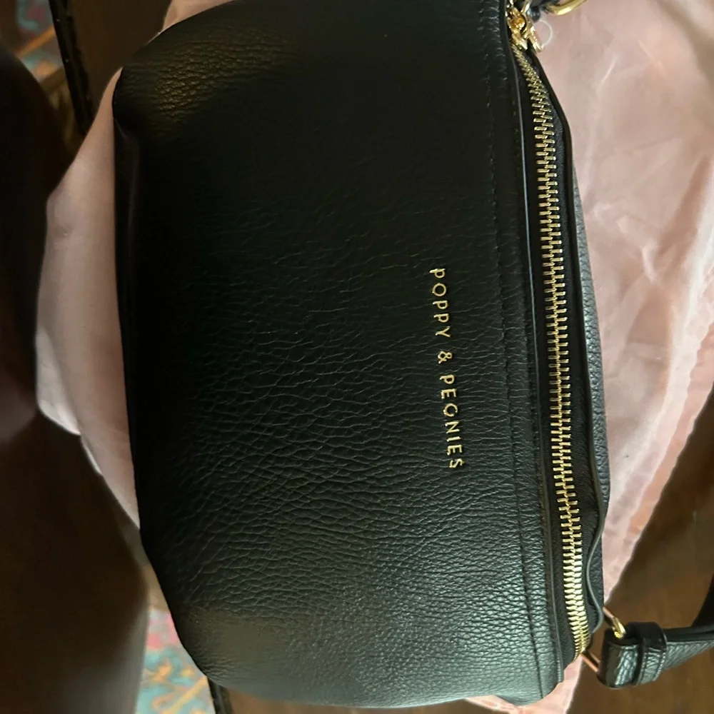 Poppy & Peonies Black Pebbled Leather Crossbody Belt Bag - Picture 9 of 14